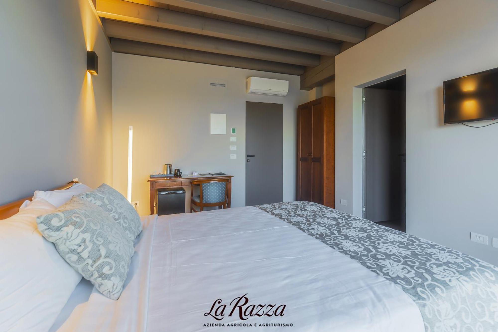 Agriturismo La Razza Reggio Emilia Exterior photo